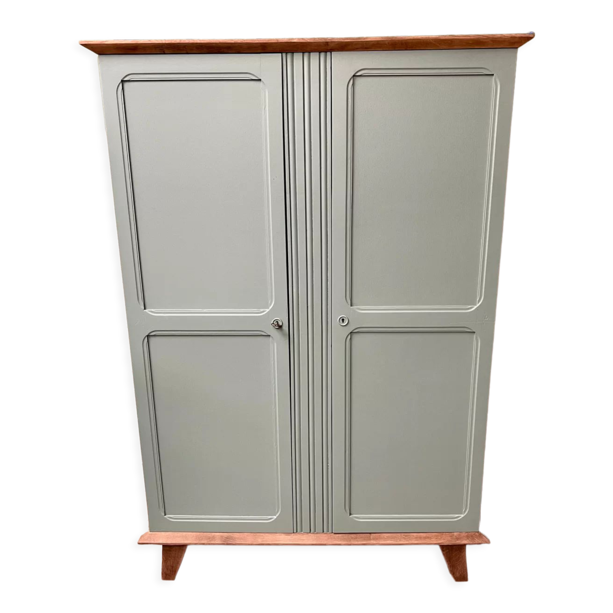 Vintage wardrobe restyled