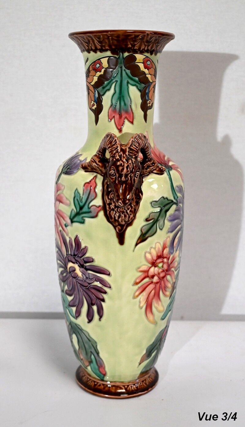 Ceramic vase – 1930
