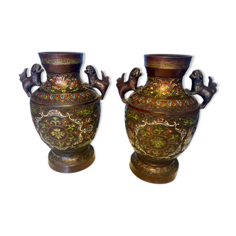 Pair of bronze vase