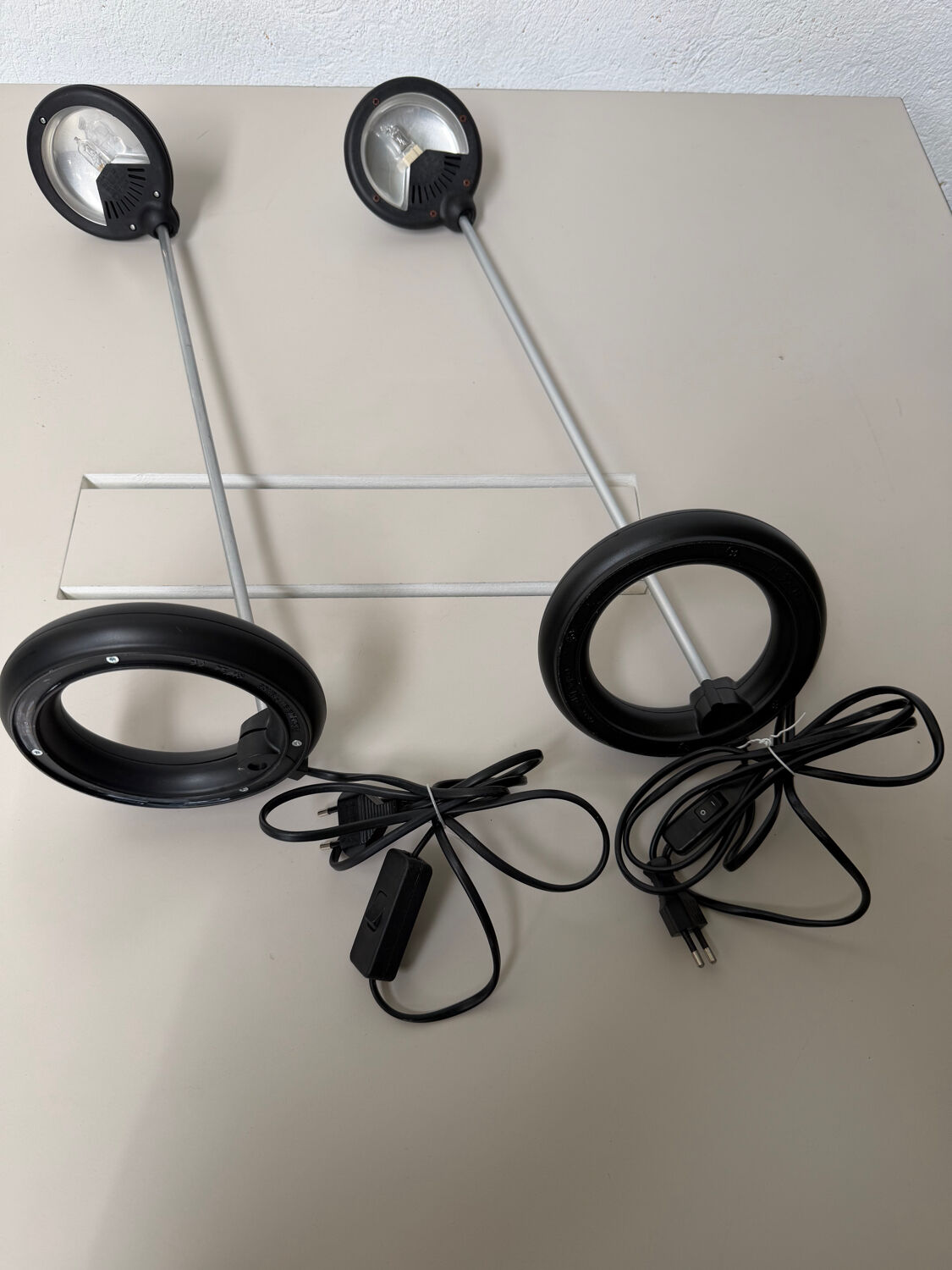 Unilux desk lamp reference 2030