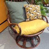 Swivel rattan armchair