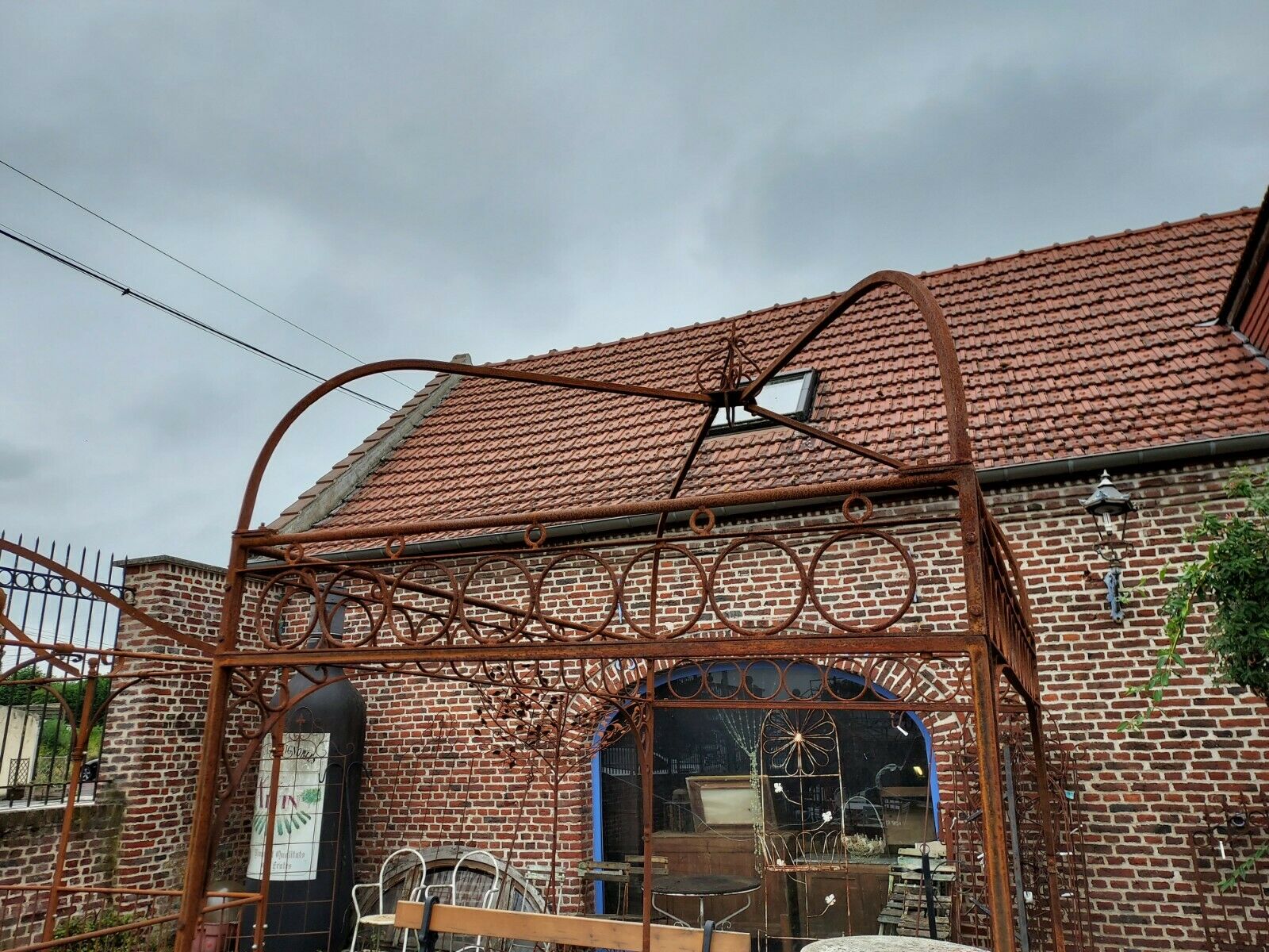 Gloriette / iron garden pergola with 2 benches