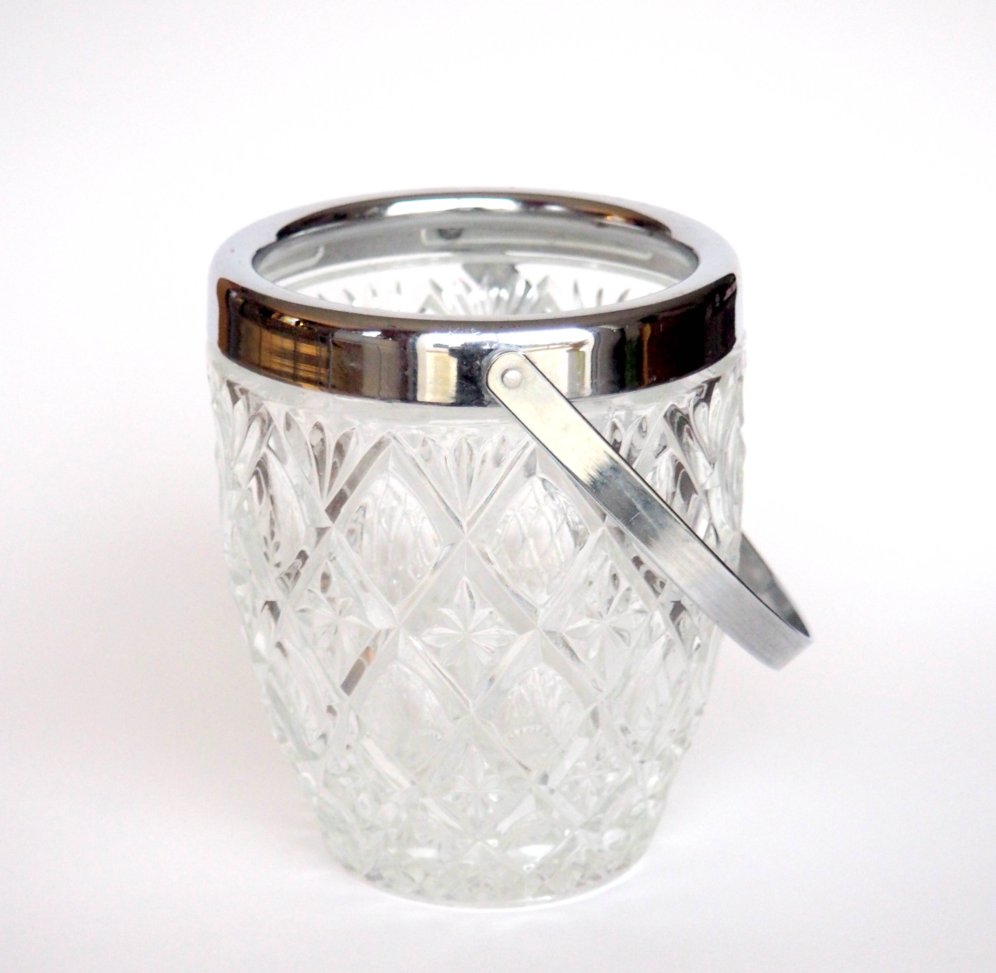 Glass ice bucket