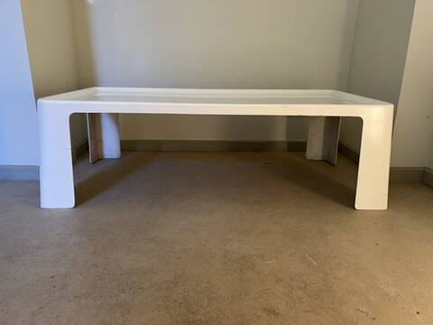 Coffee table in the style of Mario Bellini, Space Age 70s.