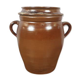 Sandstone jar with lid