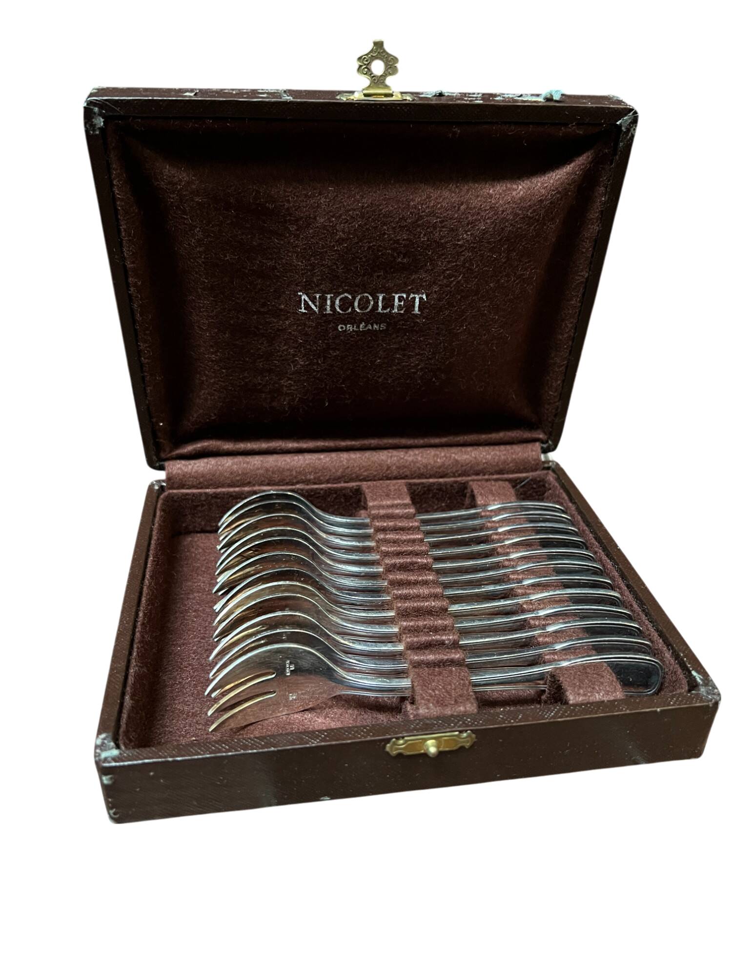 Set of 12 silver-plated metal dessert forks from the Nicolet Orléans brand
