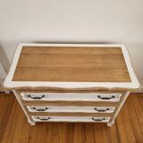 Chest of drawers curved feet