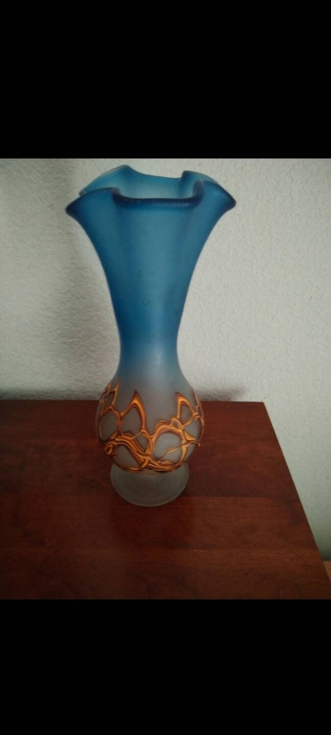 Darius Zarrin Vase