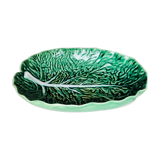 Slurry dish decorated with cabbage leaf