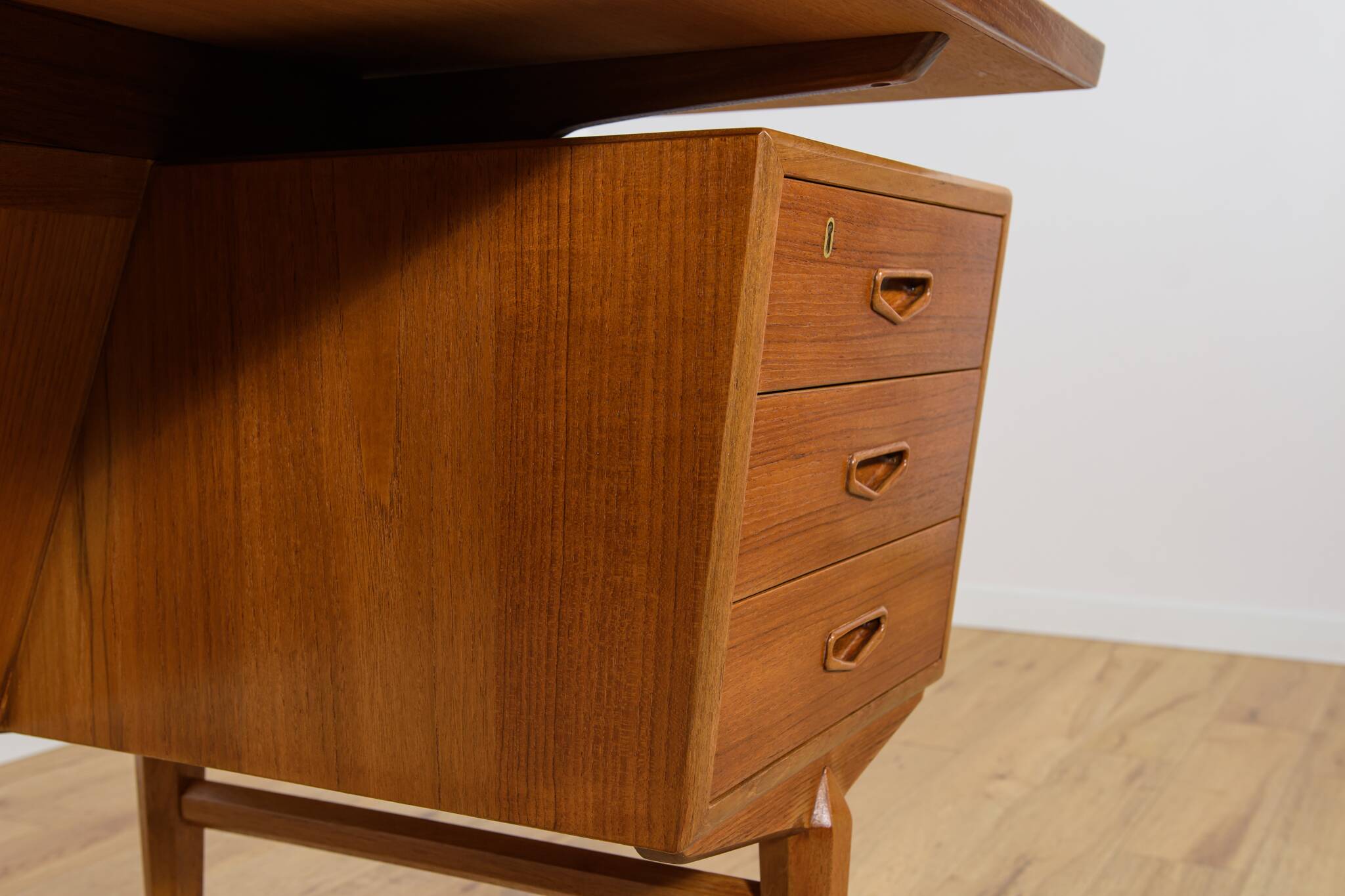 Mid-Century Freestanding Teak Desk, Denmark, 1960s