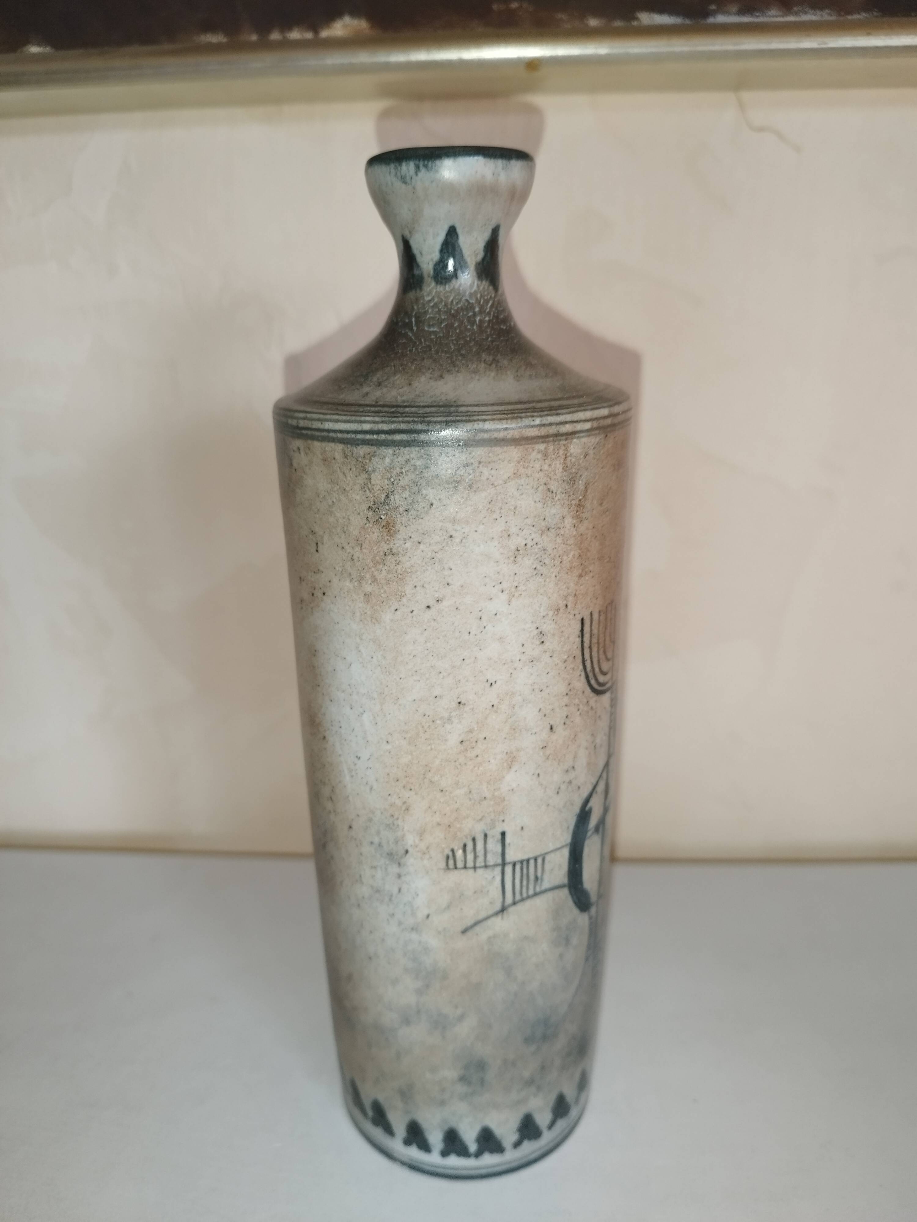 Bottle vase with geometric decoration Atelier Roy Montgolfier