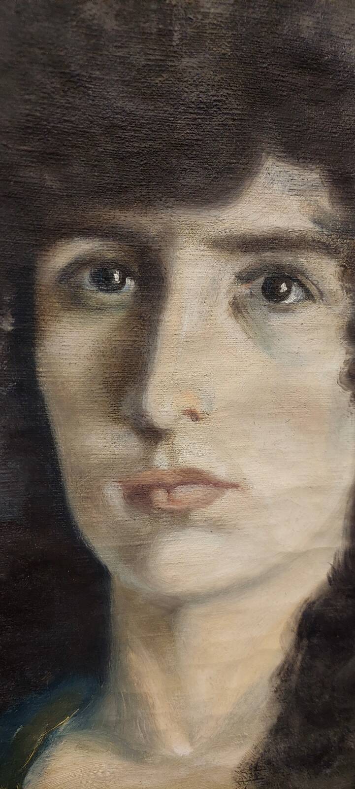 Painting on canvas, portrait of a woman, signed and dated 1926