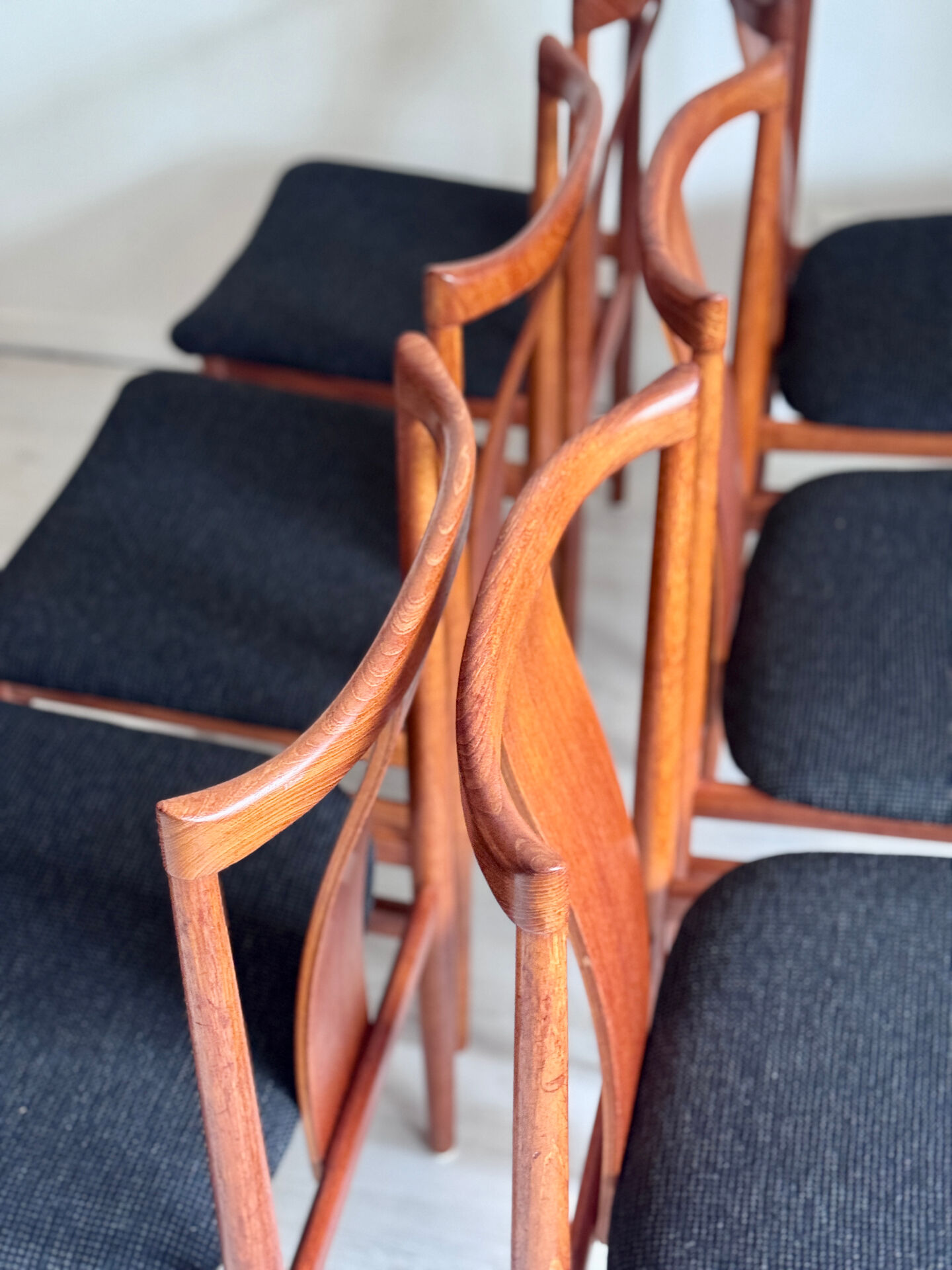 6 Danish mid-century teak chairs by Henning Sørensen for Danex from the 1960s.