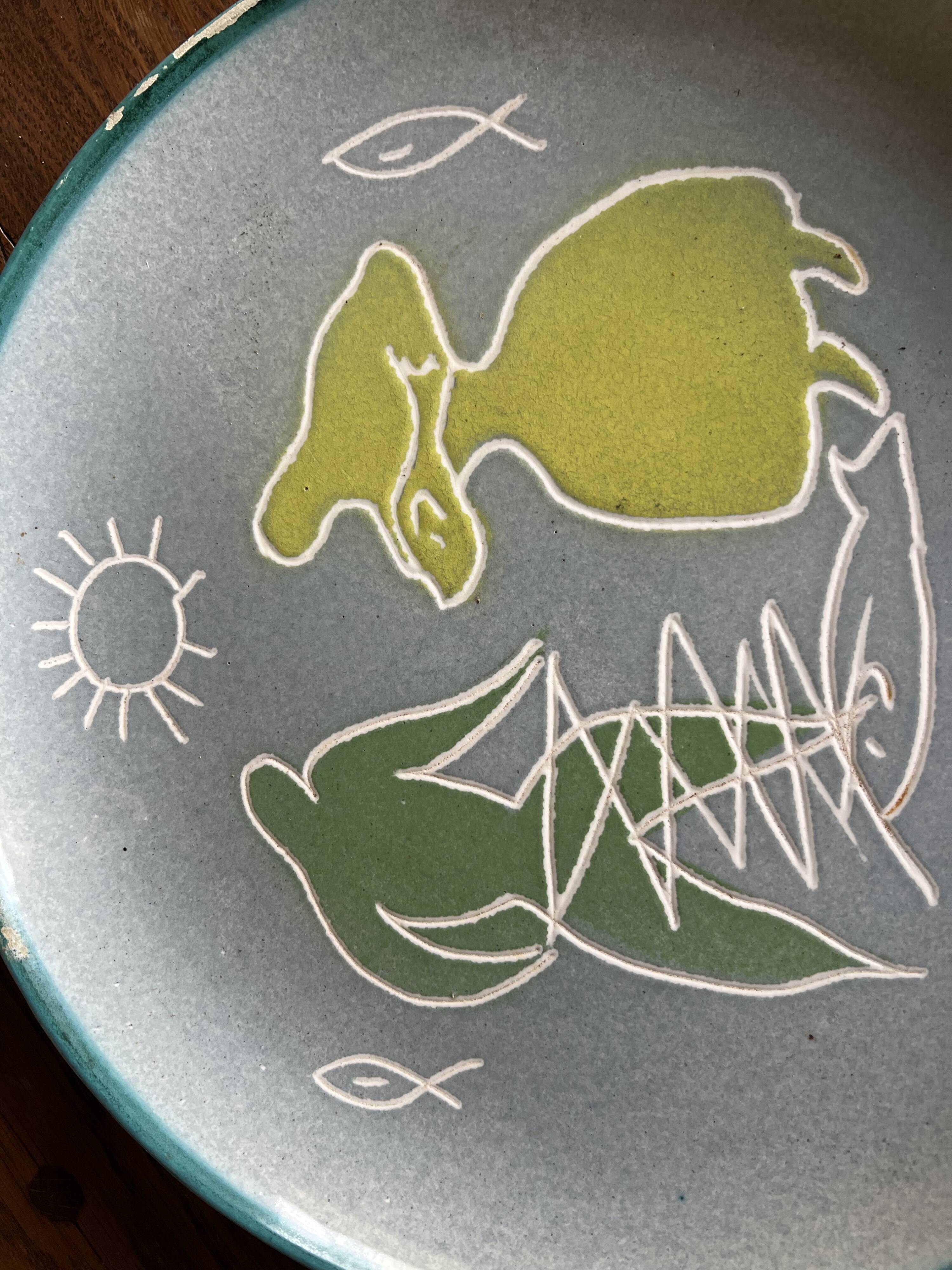 Vallauris decorative plate – hand-decorated – modern style