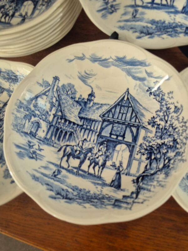 Lot de 12 assiettes creuse Gien et Wedgwood vintage 1967-71