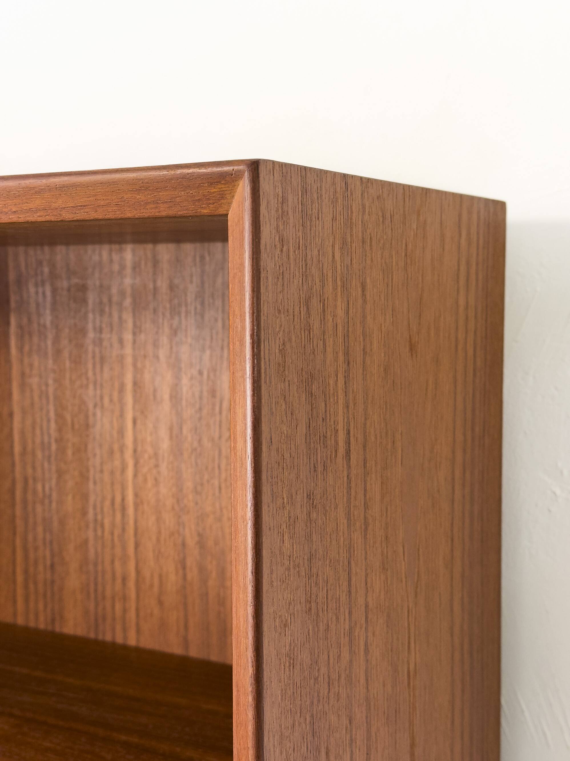 Buffet en teck avec étagère par Brouer Møbler, années 1960.