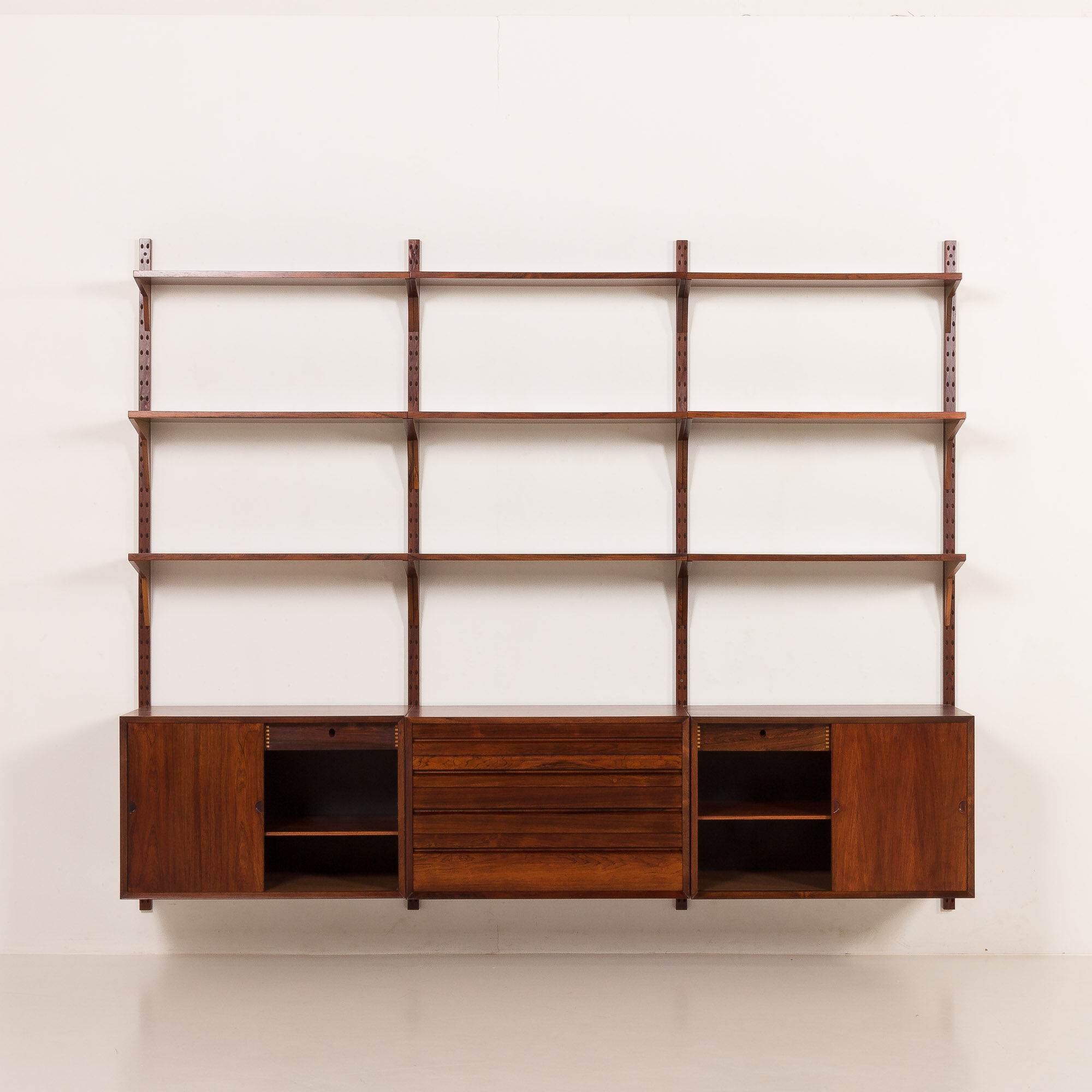 Poul Cadovius 3 bay rosewood wall unit for Cado, 1960s