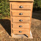 Chiffonier.