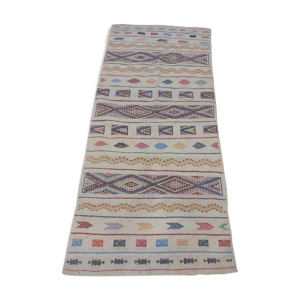 tapis blanc fait main