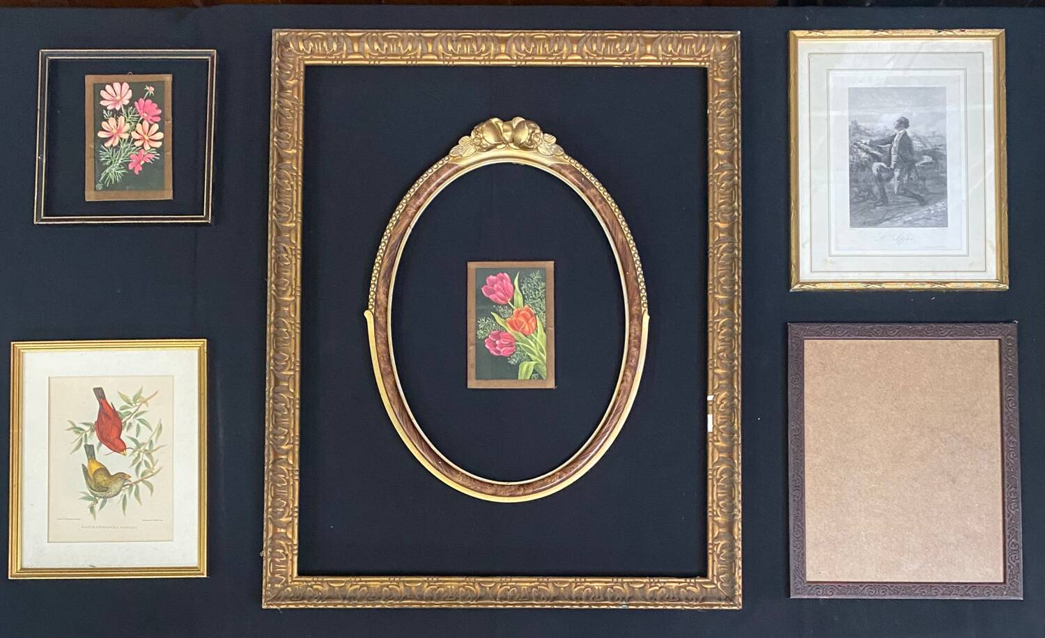 Set of 8 gilded wood or resin or vintage brass frames