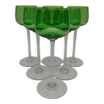 6 Large Baccarat crystal glasses.