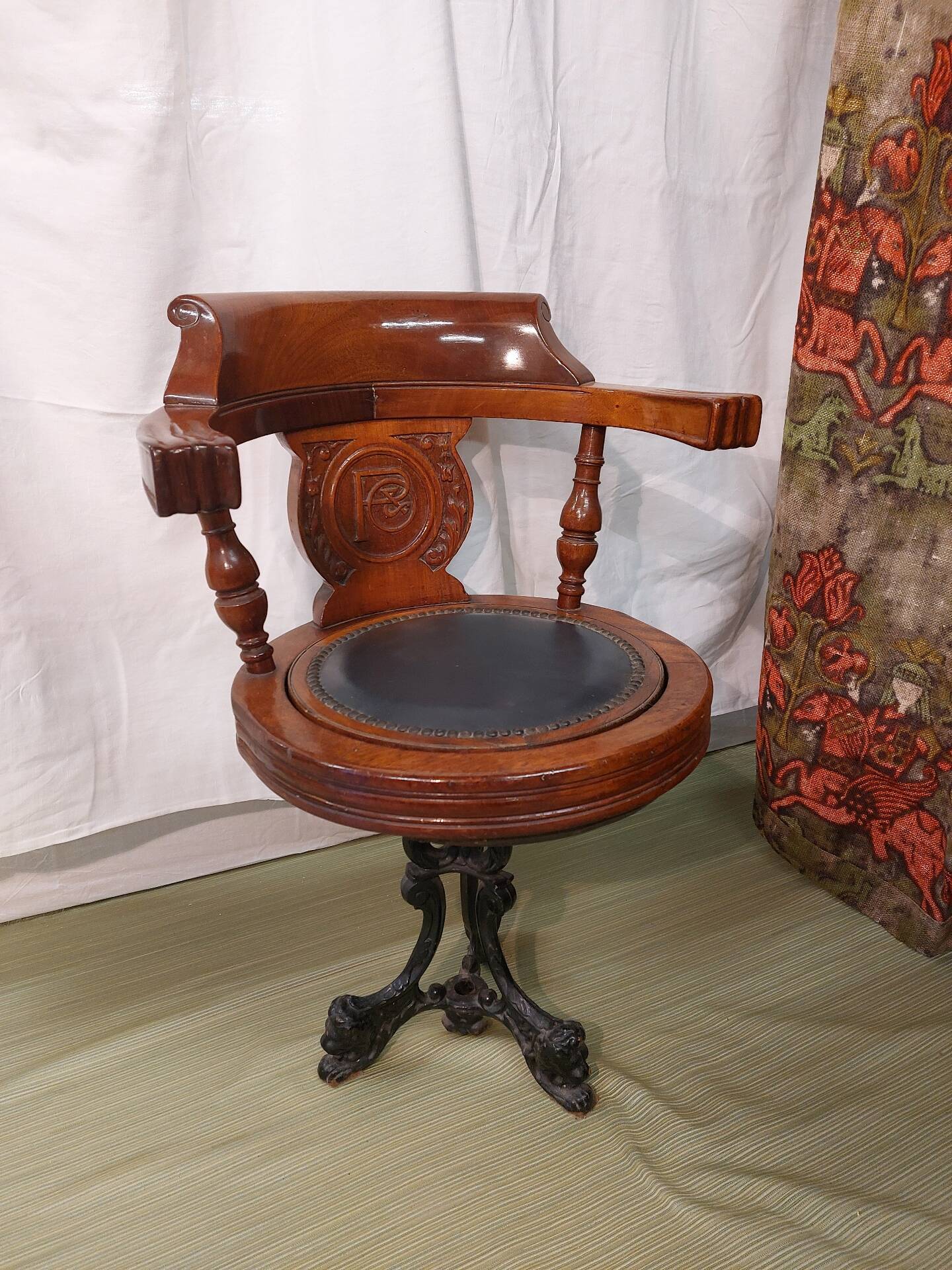 2 boat chairs "Pacific Ocean"