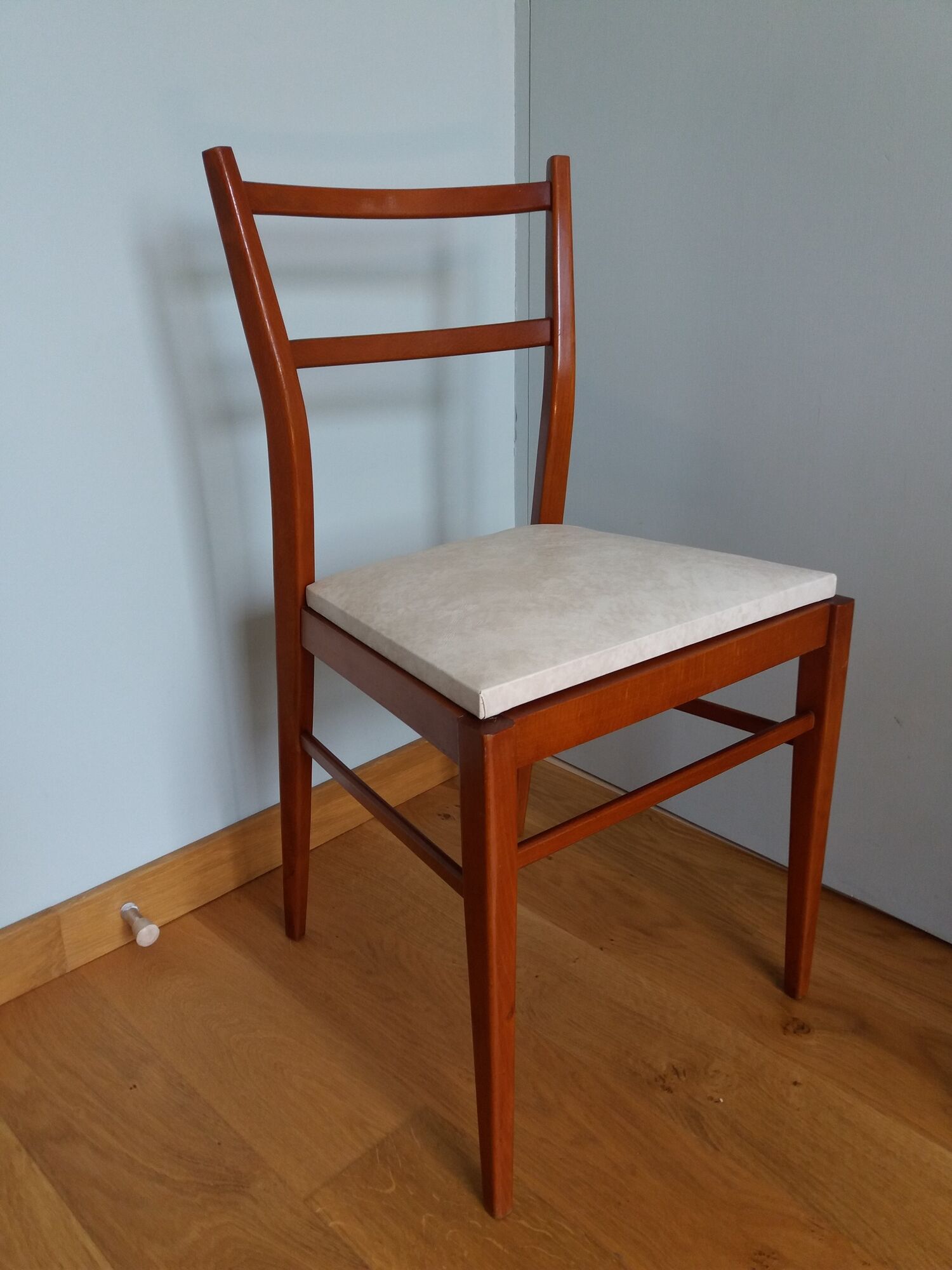 Scandinavian chair wood mahogany color and skai white