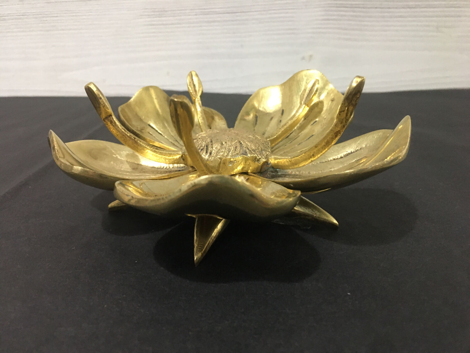 Brass flower ashtray