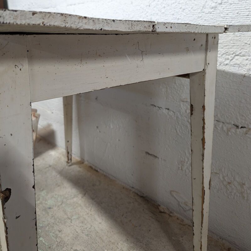 Patinated farmhouse table