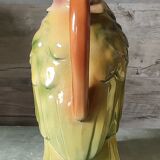 Parrot pitcher