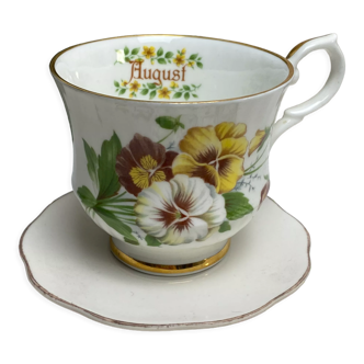 Tasse et sous-tasse en porcelaine "August" ancienne