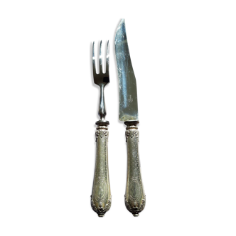 Fourchette et couteau à découper