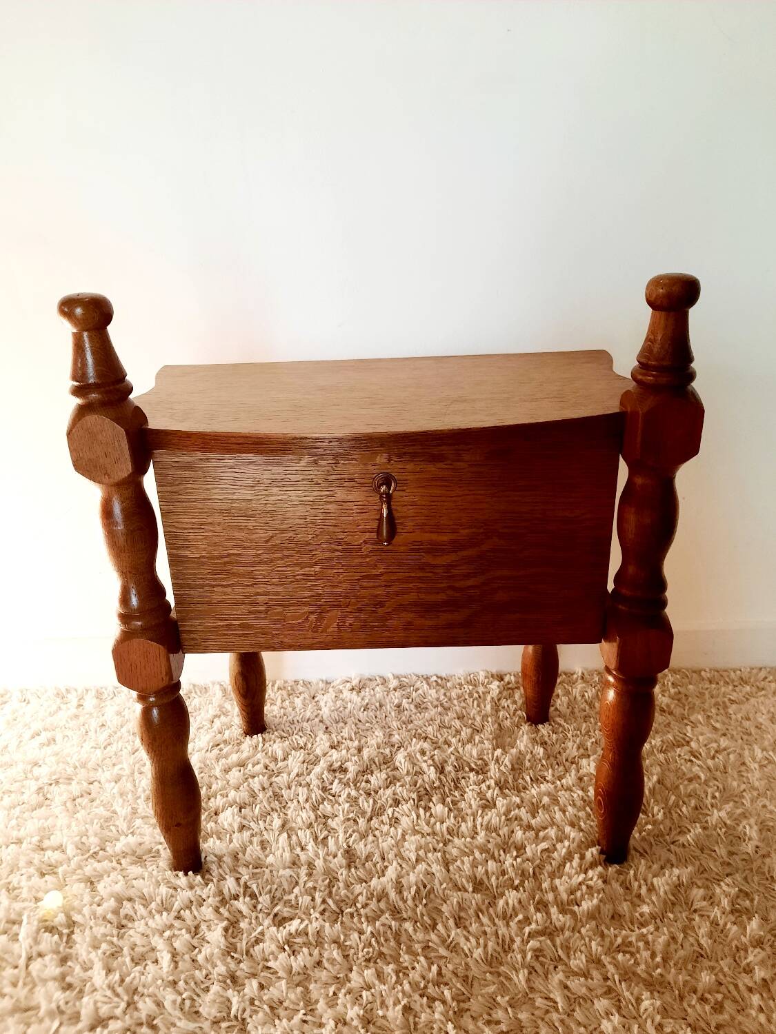 Petit meuble/ Chevet bois ancien