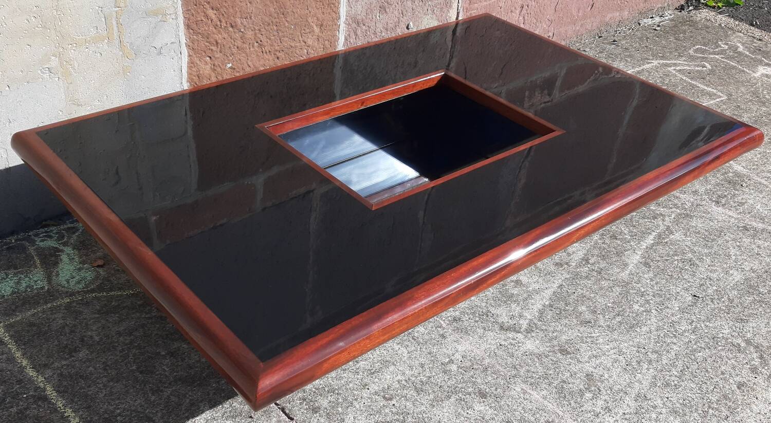 Signed coffee table (Jean Claude Mahey, 70s)