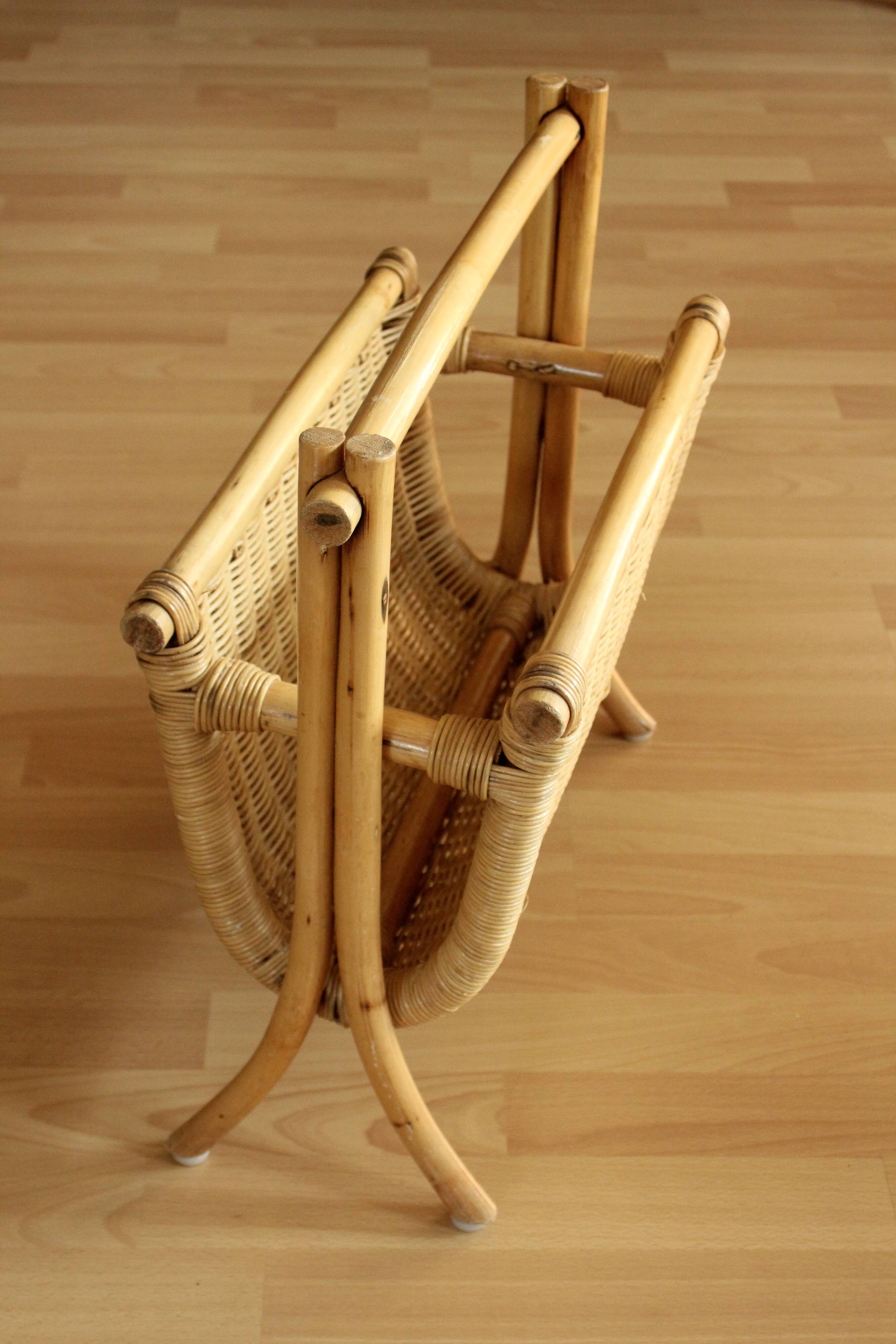 Magazine rack made of bamboo, rattan and wood, vintage from the 70s