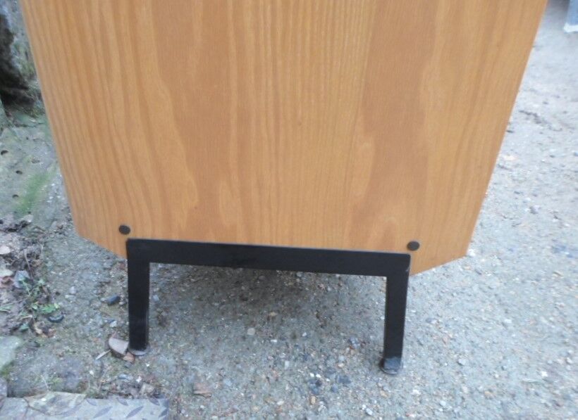 Walk-in wardrobe Paris vintage 1970