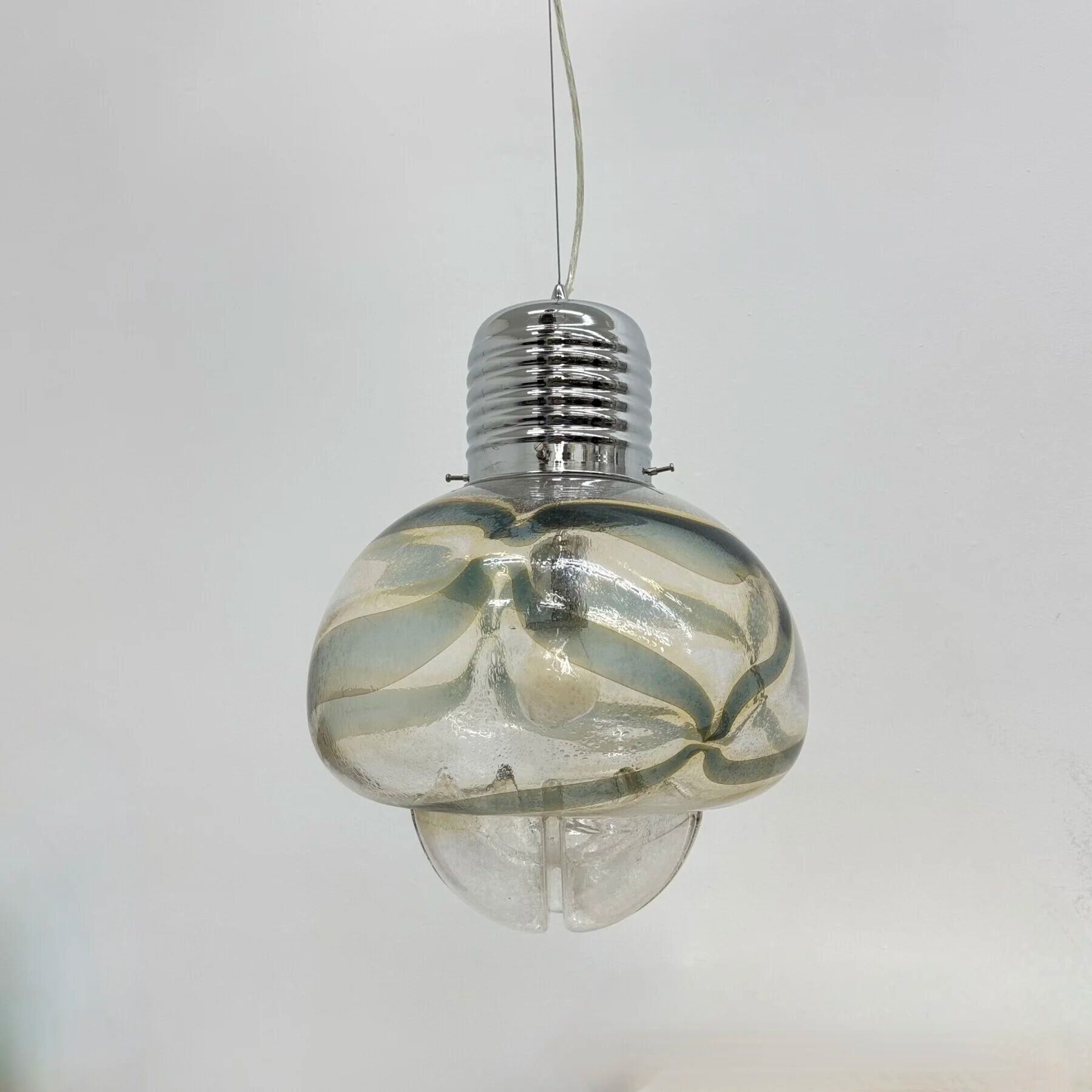 Suspension en verre Mazzega, années 1970, Italie