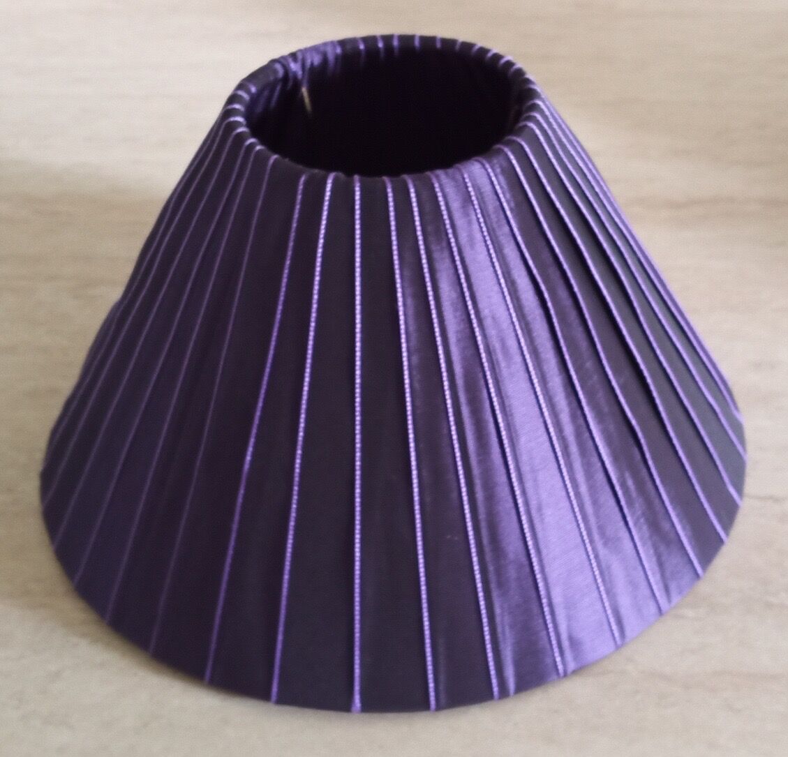 Purple moiré lampshade