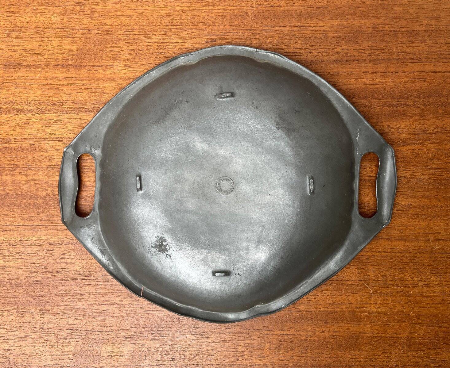 Art Deco Bowl in Tin 4913 by Kayser Zinn