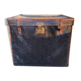 Beaumont Paris leather horse-drawn carriage travel trunk