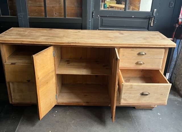 Sideboard