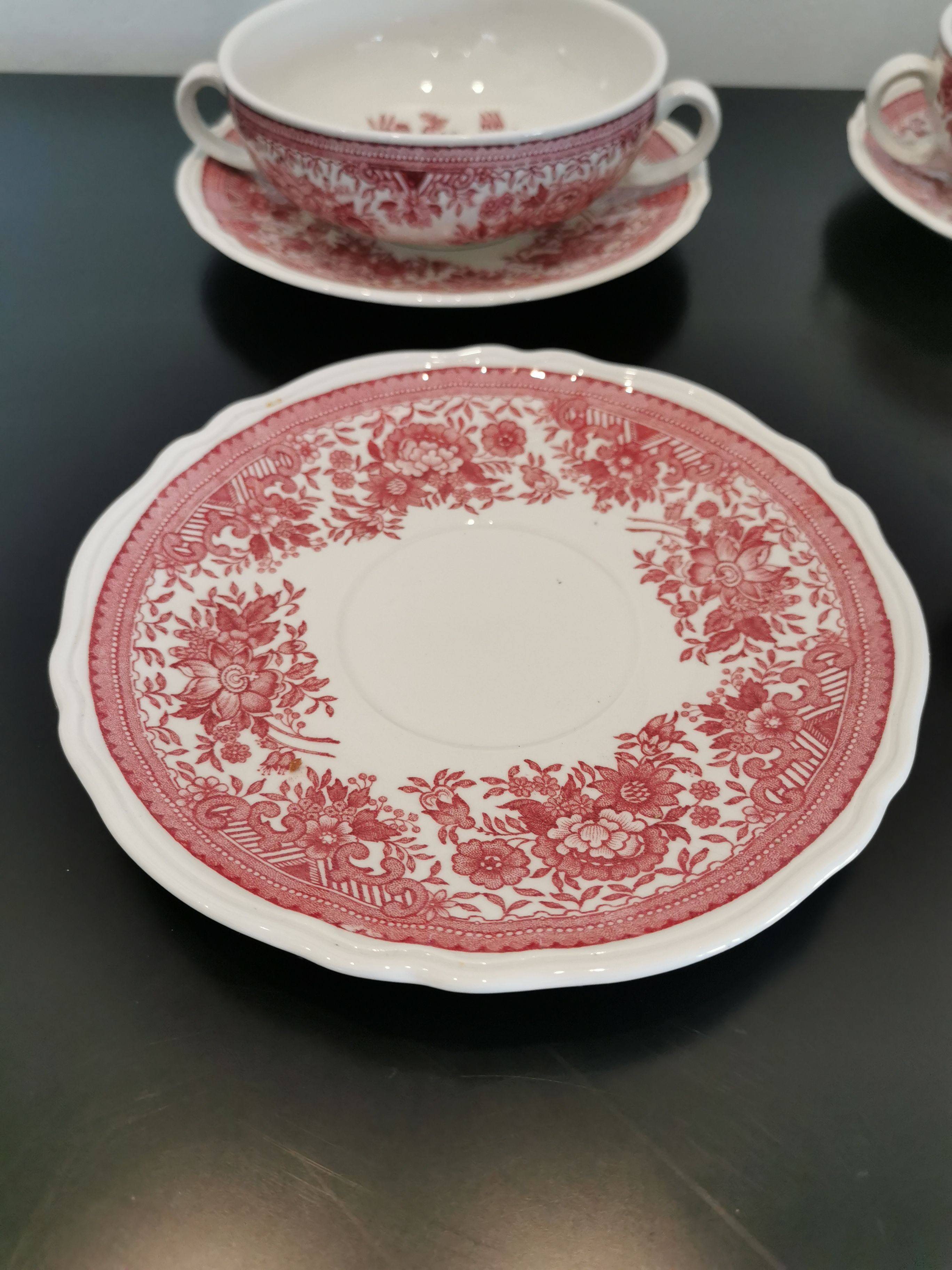 12 soup bowls and saucer service Villeroy&Boch Saar