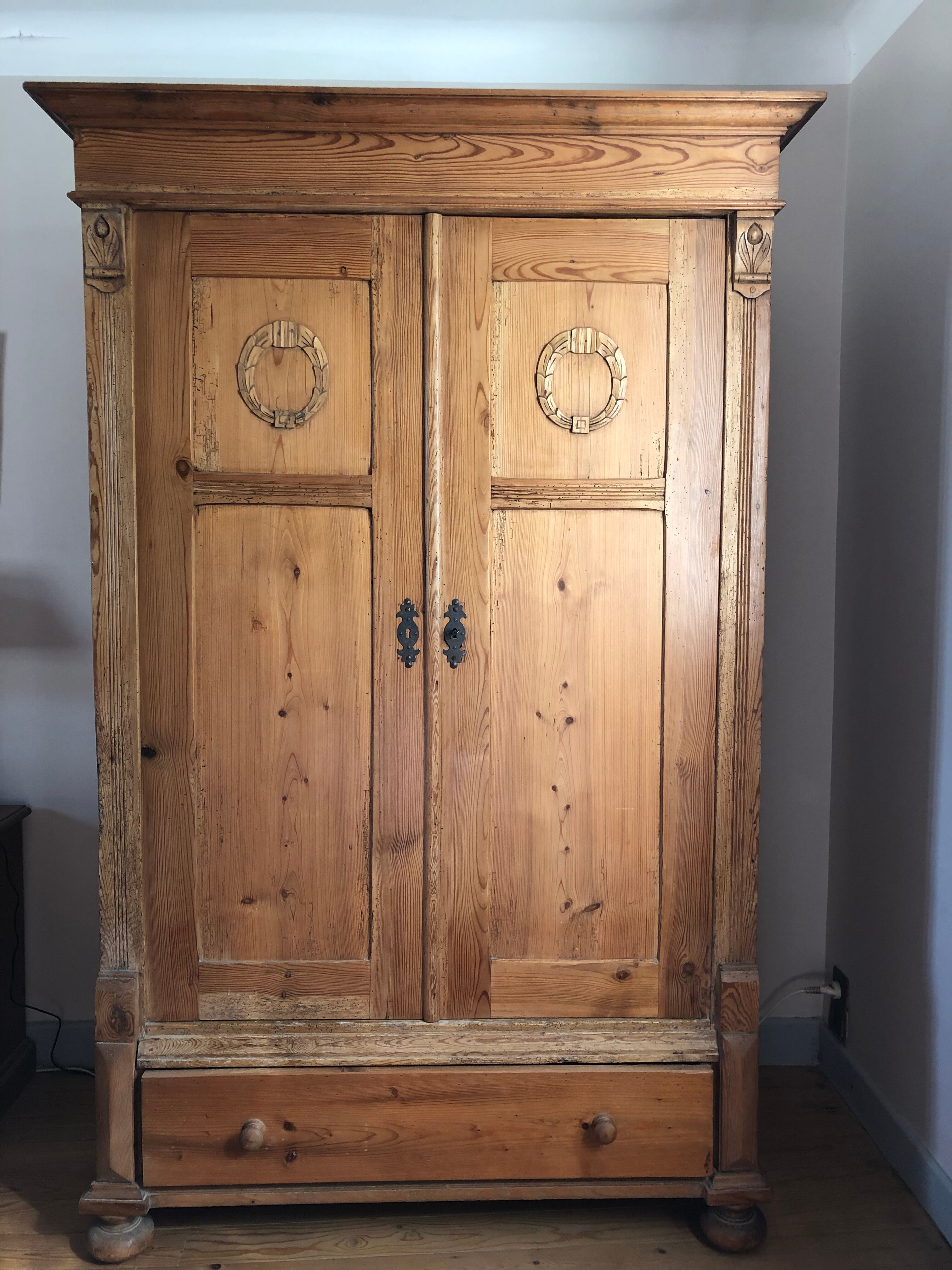 Armoire style anglais Selency