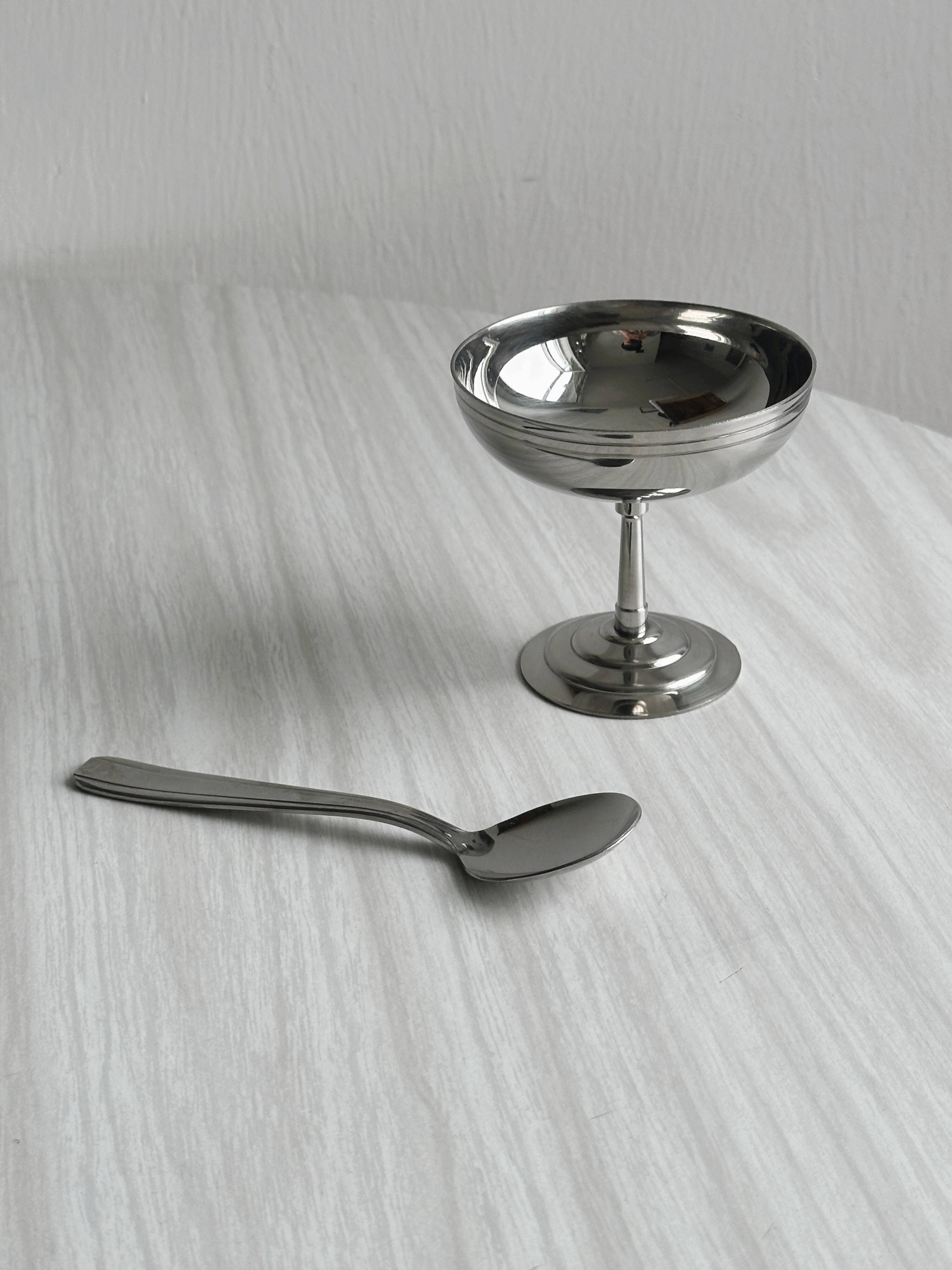 6 Letang Remy stainless steel footed cups