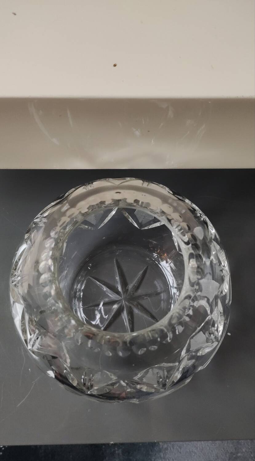 Vintage Nachtmann Spherical Vase. Crystal. Dimensions: 13 x 15 cm