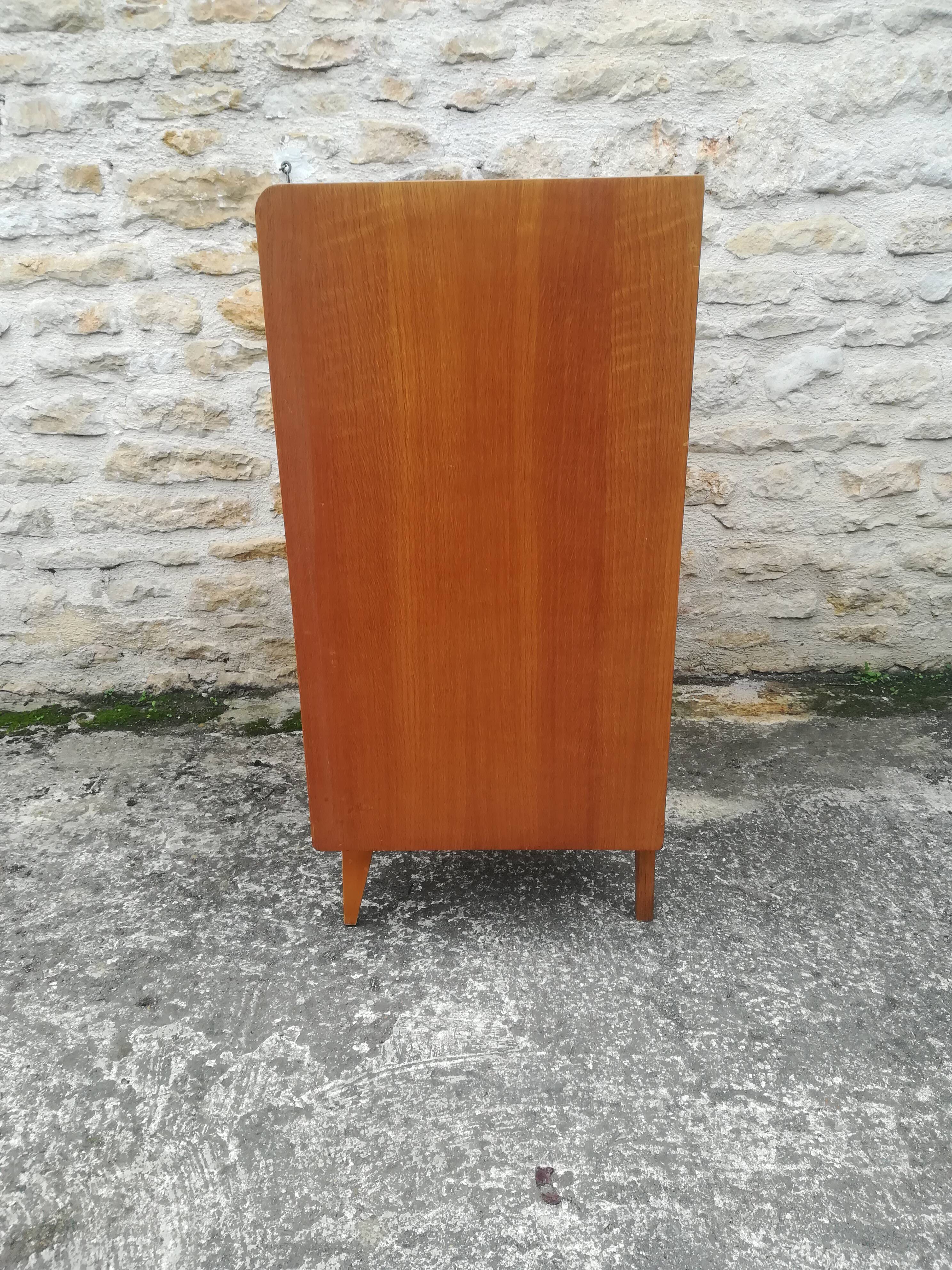 Vintage oak chest of drawers
