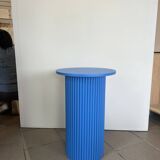 round and fluted side table in blue