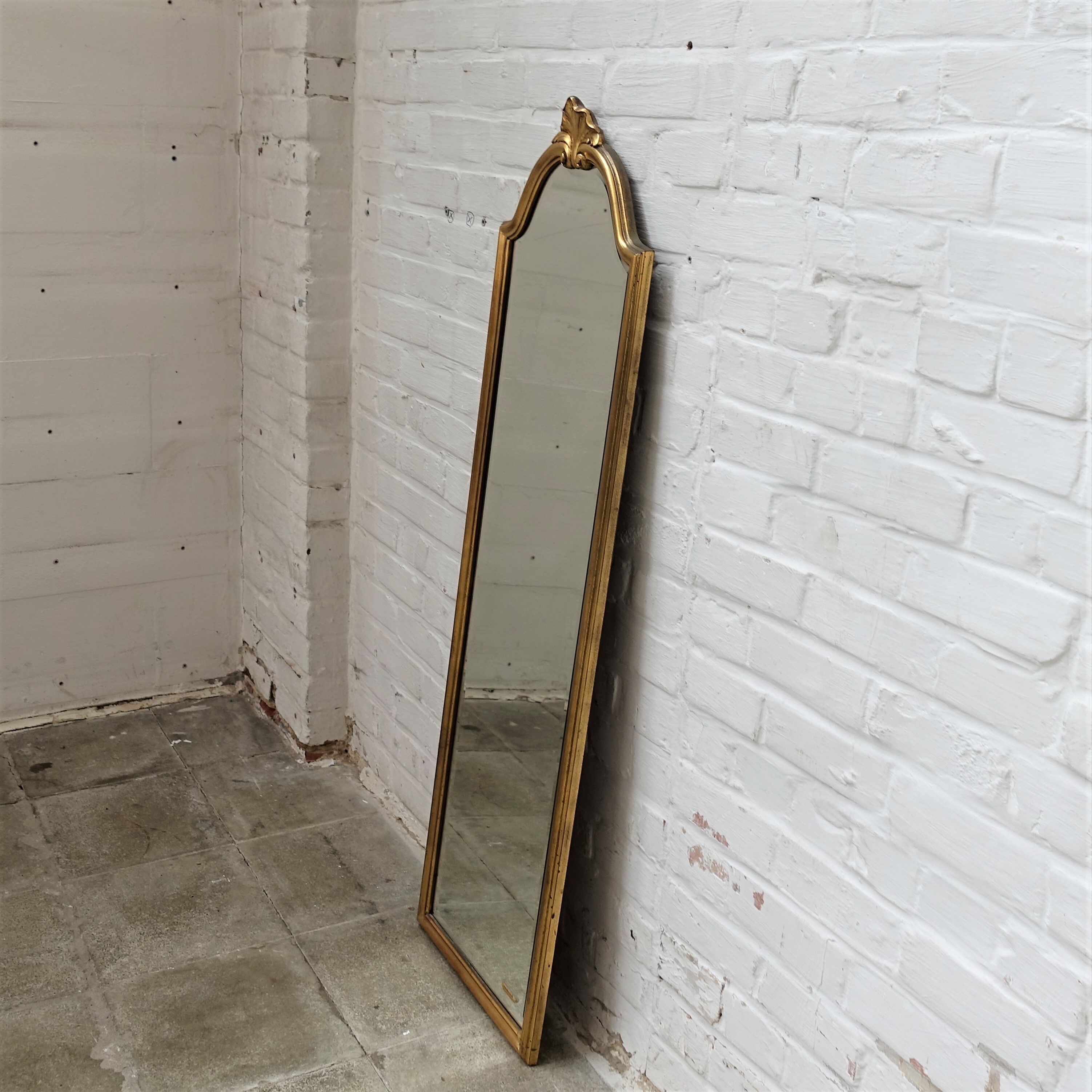 Slim & slender Deknudt mirror