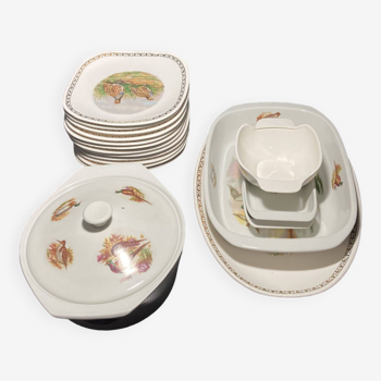 Lot of porcelain tableware