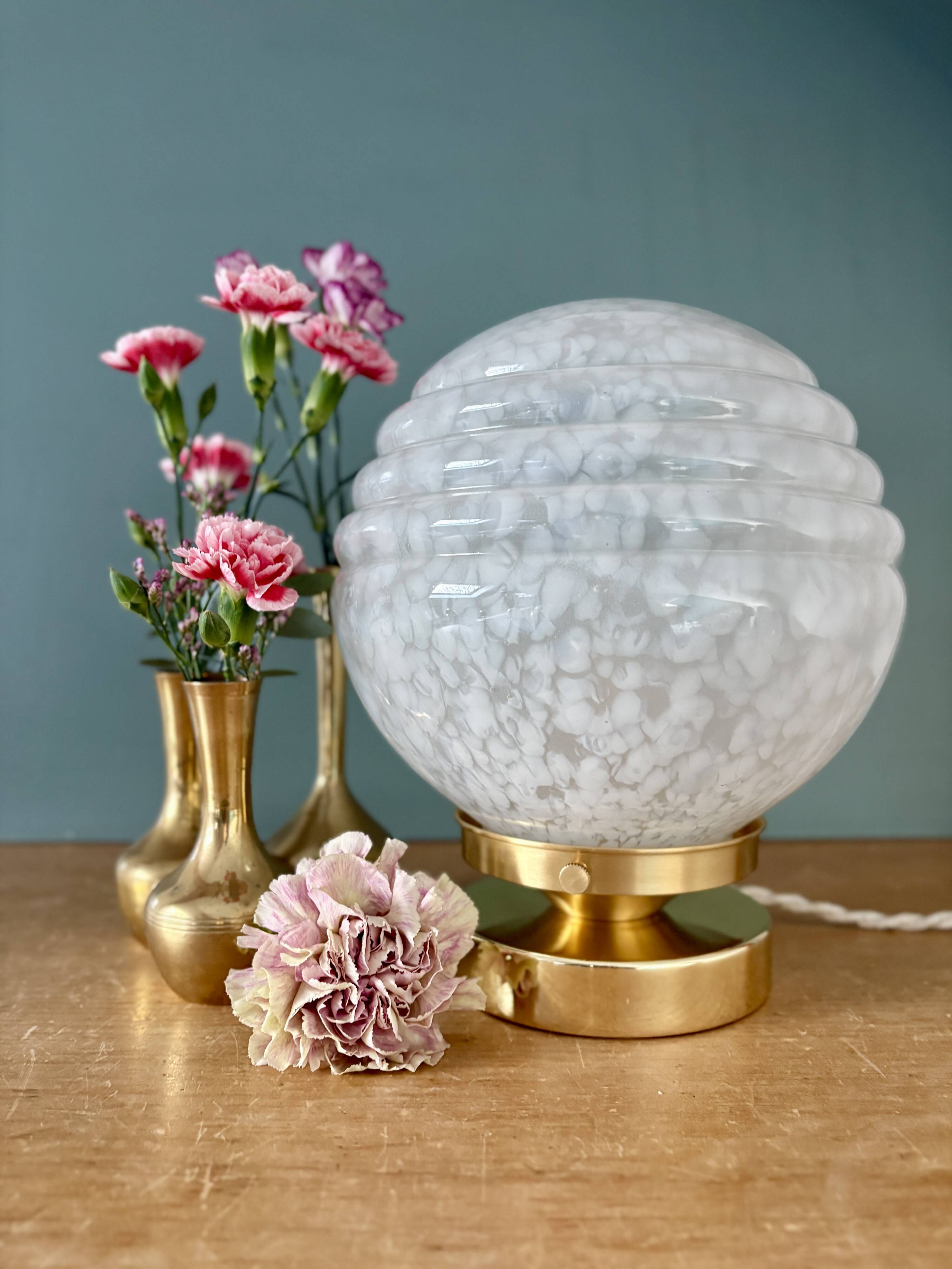 Vintage Art Deco globe table lamp in white Clichy glass